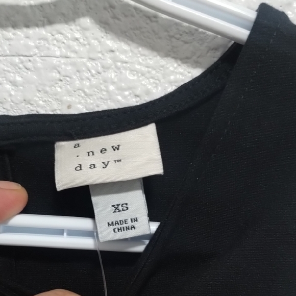 a new day Black Sleeveless Top - Picture 2 of 4